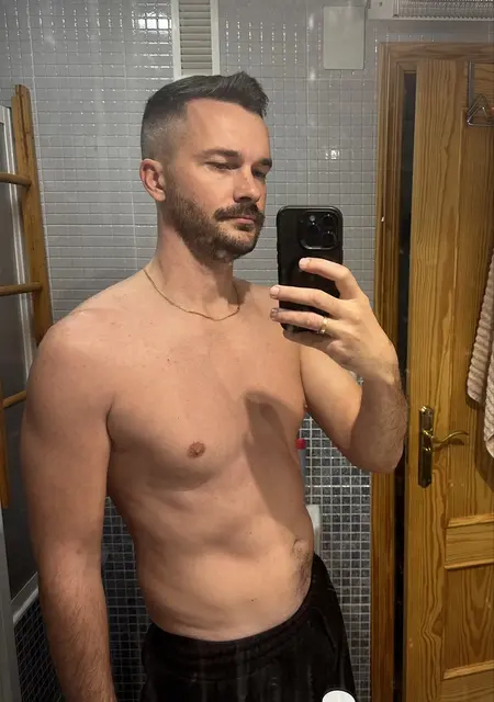 Anatolii de Torrevieja, busco en el sitio relación abierta