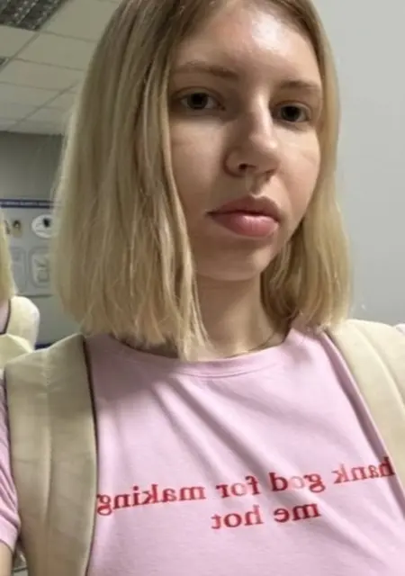 Варя из Вашингтона, мне 18, познакомлюсь для открытые отношения