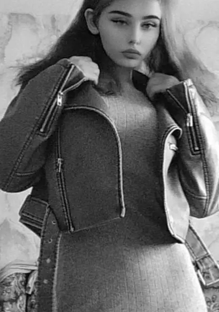 Я Женевьева, 21, знакомлюсь без обязательств в Луганске