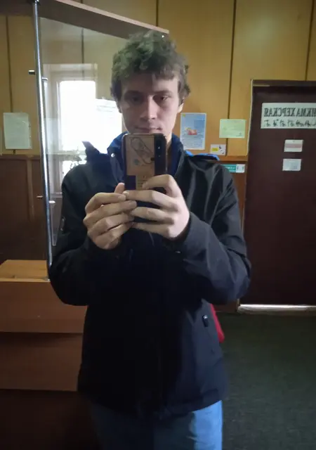 Сергей из Пинска, ищу на сайте общение