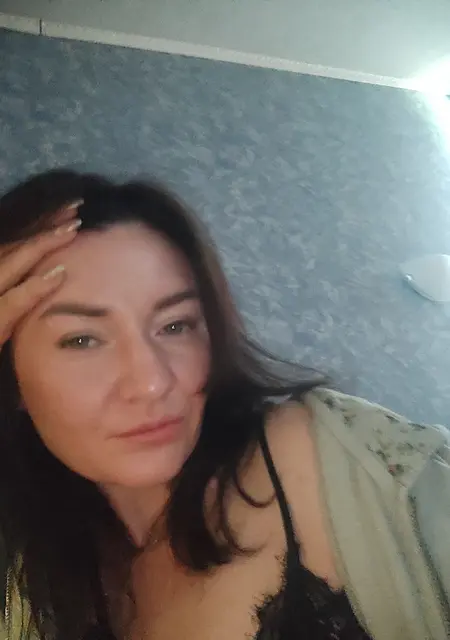 Я Алёна, 35, из Макеевки, ищу знакомство для вирта